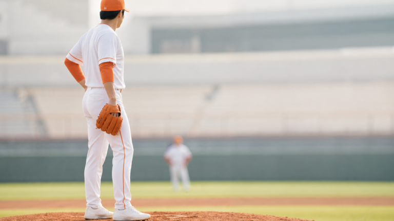 류현진, LG전 2이닝 만에 내려간 이유는? KBO 공식 기록으로 본 15-11 경기
